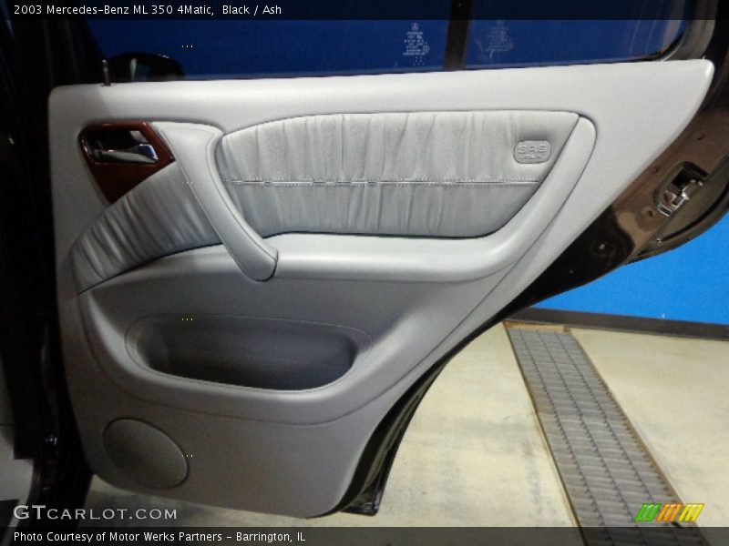 Black / Ash 2003 Mercedes-Benz ML 350 4Matic