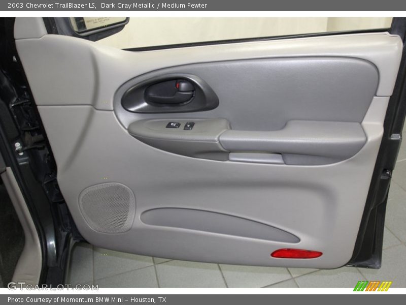 Dark Gray Metallic / Medium Pewter 2003 Chevrolet TrailBlazer LS