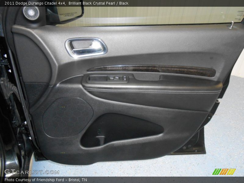 Brilliant Black Crystal Pearl / Black 2011 Dodge Durango Citadel 4x4