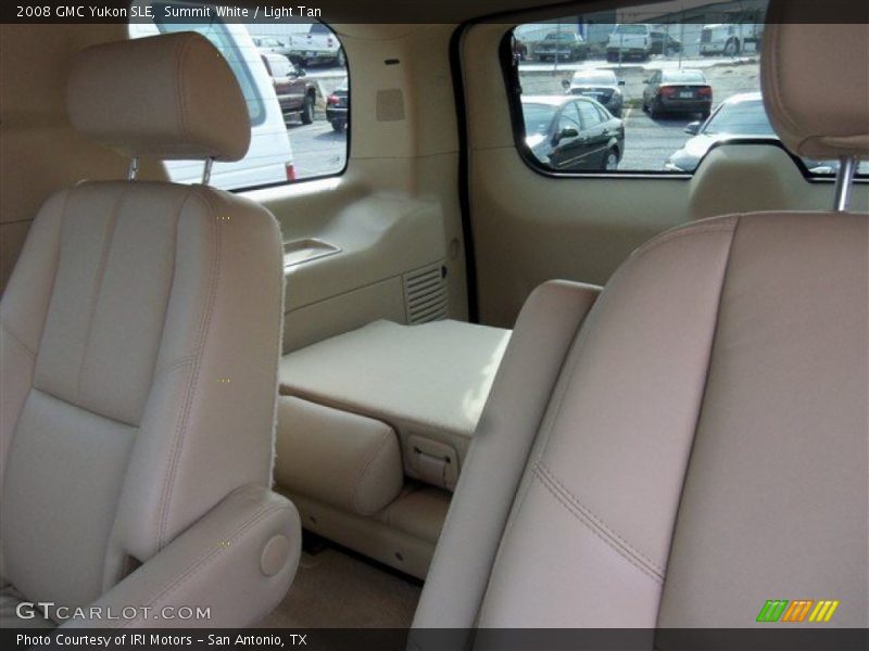 Summit White / Light Tan 2008 GMC Yukon SLE