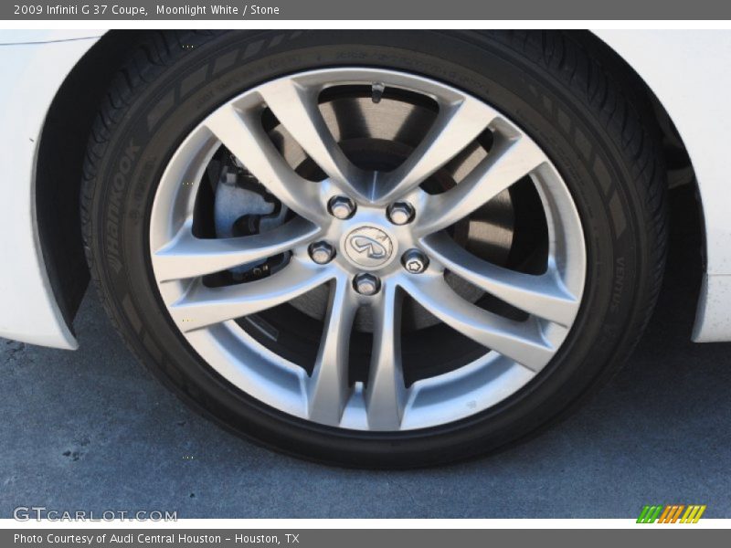 Moonlight White / Stone 2009 Infiniti G 37 Coupe