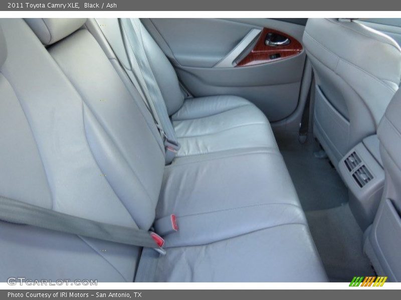 Black / Ash 2011 Toyota Camry XLE