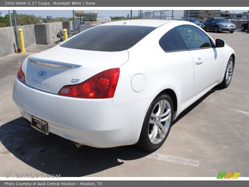 Moonlight White / Stone 2009 Infiniti G 37 Coupe