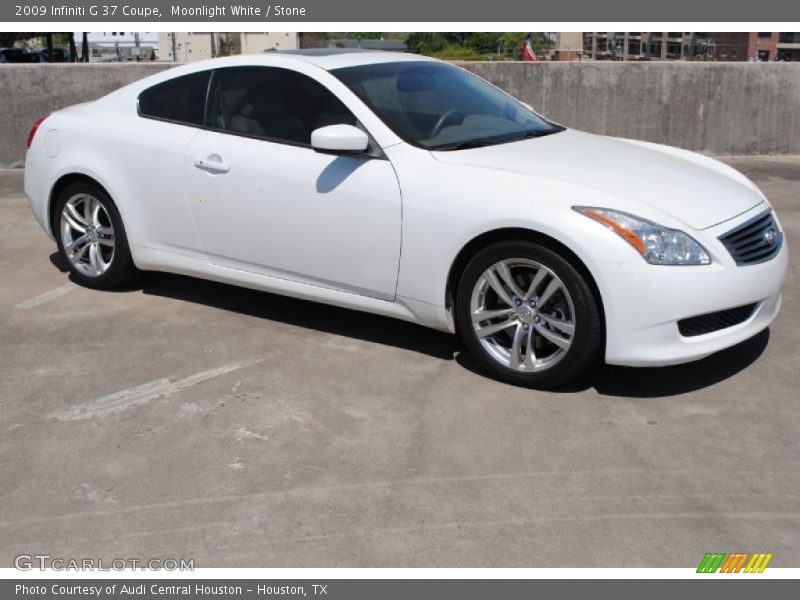Moonlight White / Stone 2009 Infiniti G 37 Coupe