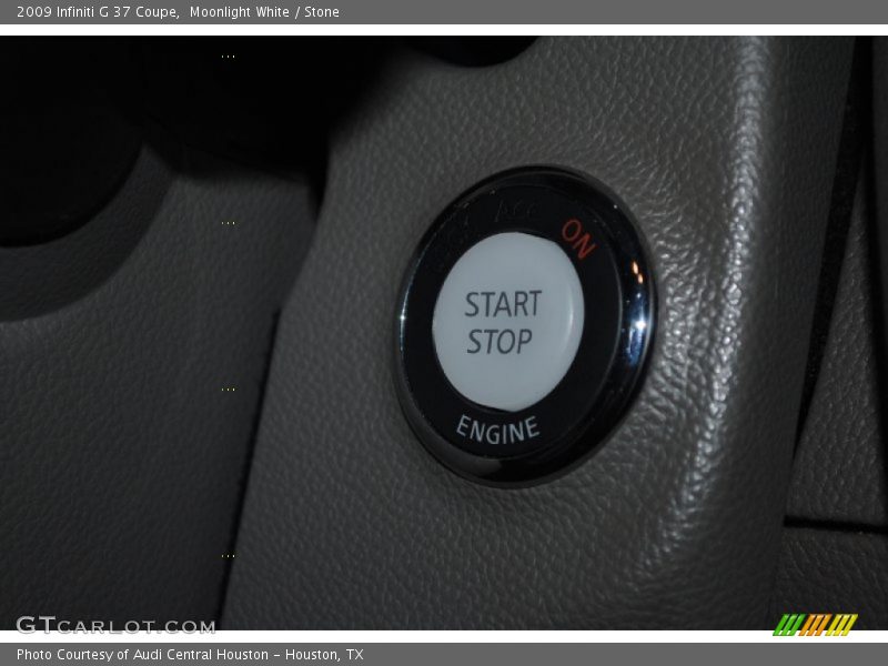 Moonlight White / Stone 2009 Infiniti G 37 Coupe
