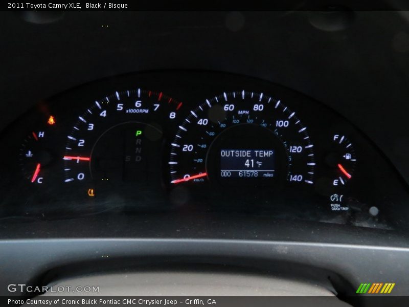Black / Bisque 2011 Toyota Camry XLE