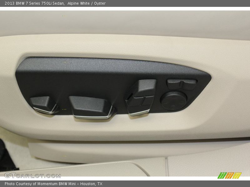 Controls of 2013 7 Series 750Li Sedan