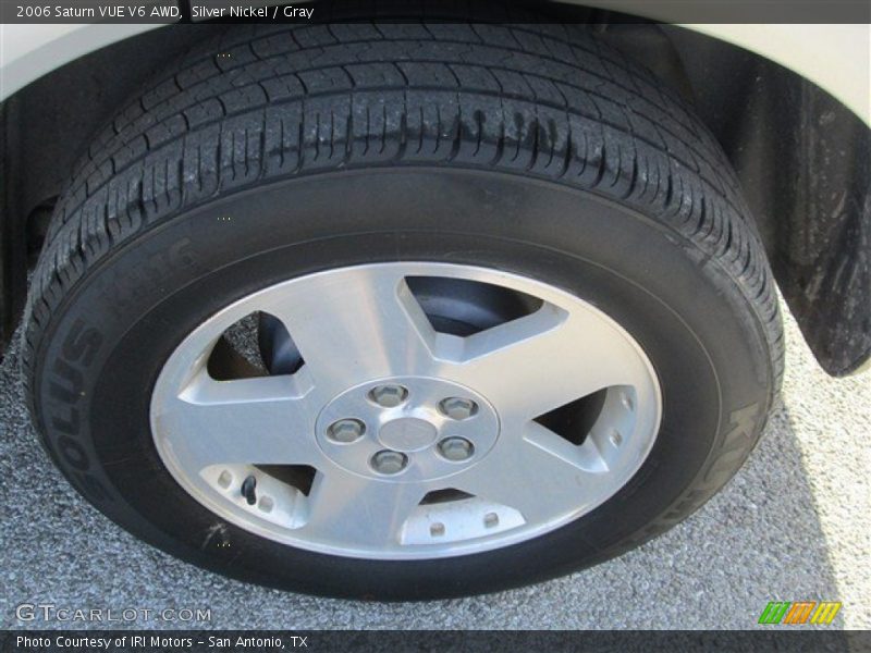  2006 VUE V6 AWD Wheel