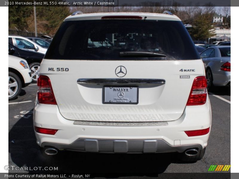 Arctic White / Cashmere 2010 Mercedes-Benz ML 550 4Matic