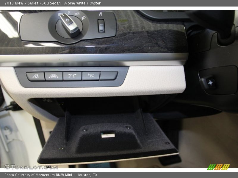 Alpine White / Oyster 2013 BMW 7 Series 750Li Sedan