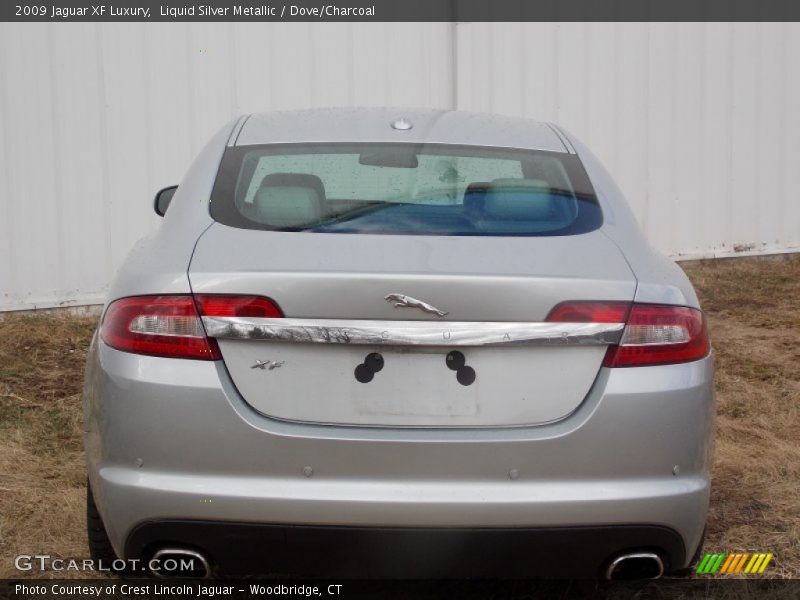 Liquid Silver Metallic / Dove/Charcoal 2009 Jaguar XF Luxury