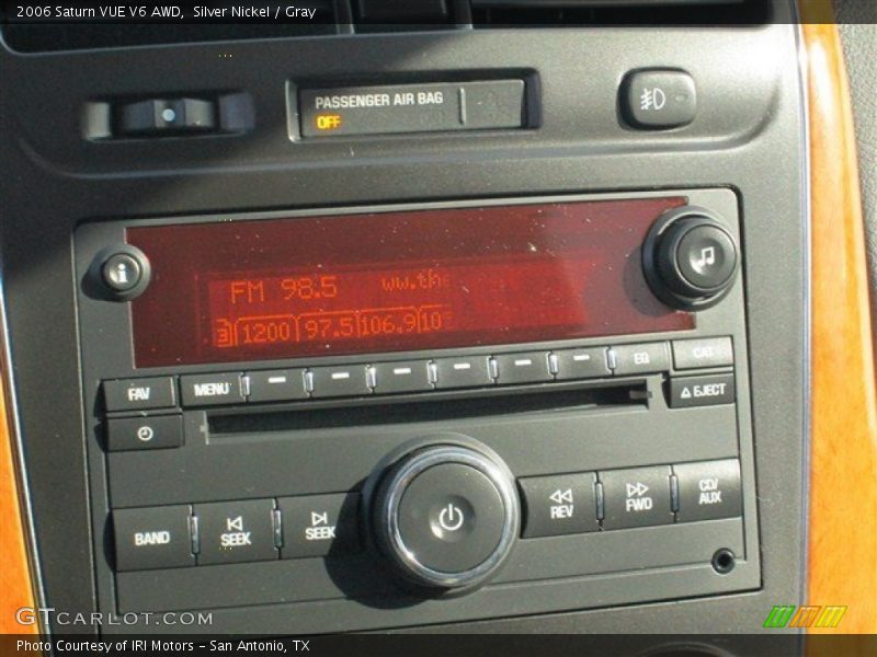 Audio System of 2006 VUE V6 AWD