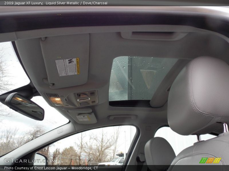 Liquid Silver Metallic / Dove/Charcoal 2009 Jaguar XF Luxury