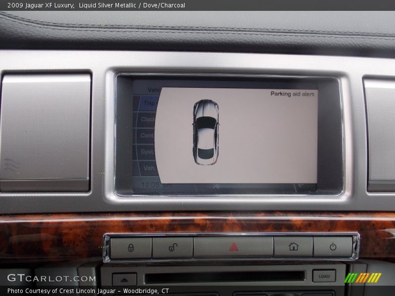 Liquid Silver Metallic / Dove/Charcoal 2009 Jaguar XF Luxury