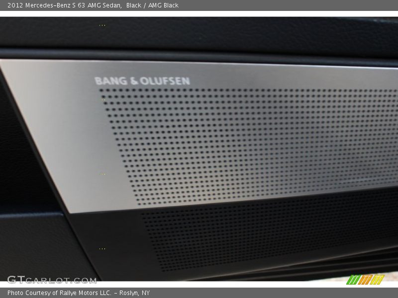 Audio System of 2012 S 63 AMG Sedan