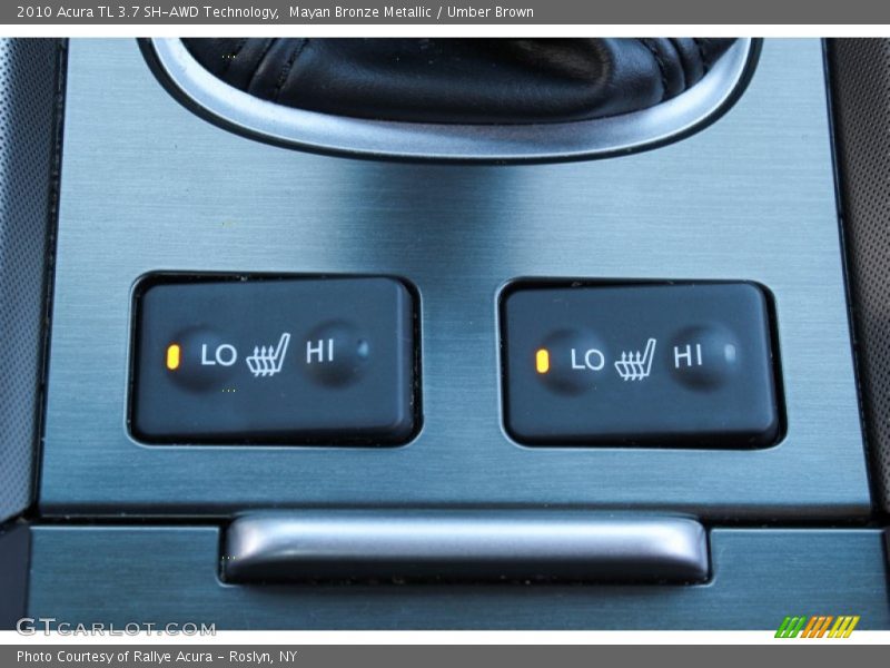 Controls of 2010 TL 3.7 SH-AWD Technology