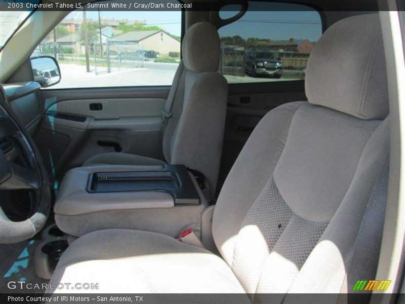 Summit White / Gray/Dark Charcoal 2003 Chevrolet Tahoe LS