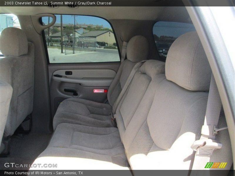 Summit White / Gray/Dark Charcoal 2003 Chevrolet Tahoe LS