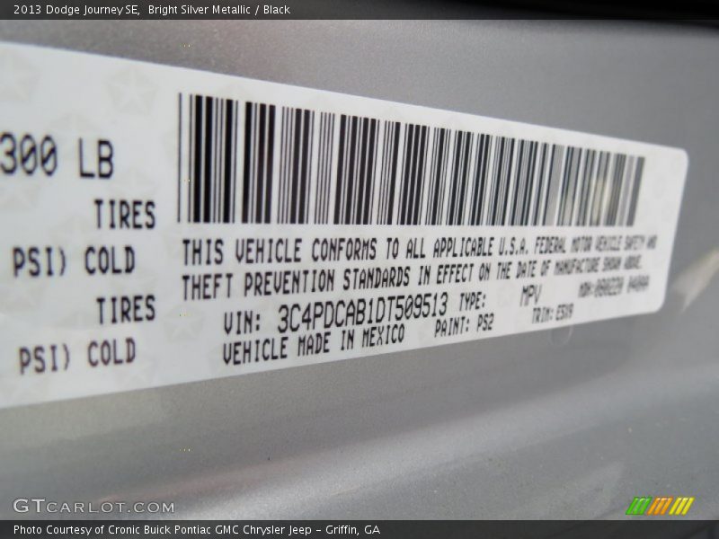 Bright Silver Metallic / Black 2013 Dodge Journey SE