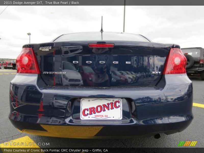 True Blue Pearl / Black 2013 Dodge Avenger SXT