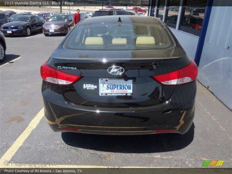 Black / Beige 2013 Hyundai Elantra GLS