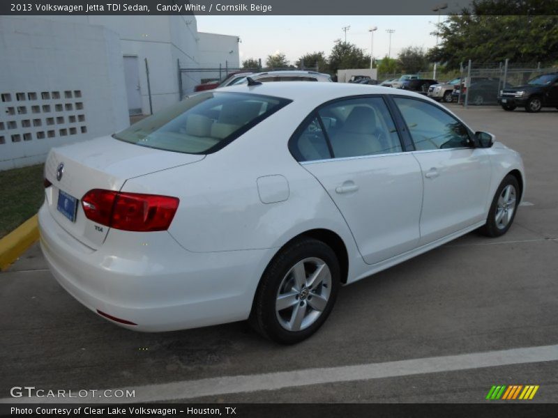 Candy White / Cornsilk Beige 2013 Volkswagen Jetta TDI Sedan