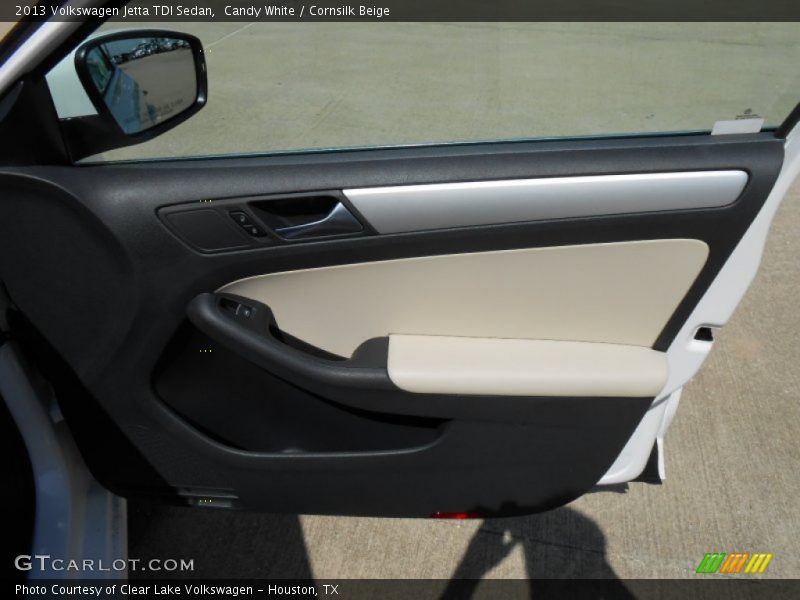 Candy White / Cornsilk Beige 2013 Volkswagen Jetta TDI Sedan