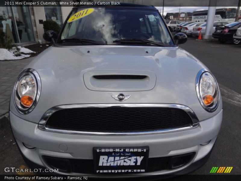 White Silver Metallic / Carbon Black 2011 Mini Cooper S Clubman