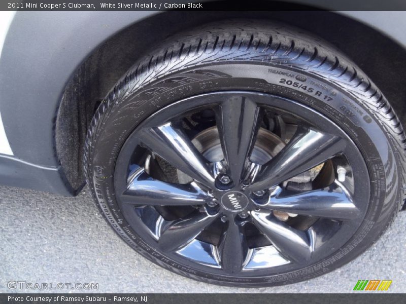 White Silver Metallic / Carbon Black 2011 Mini Cooper S Clubman