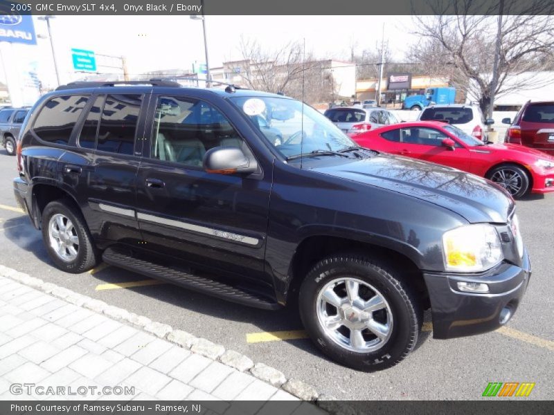 Onyx Black / Ebony 2005 GMC Envoy SLT 4x4