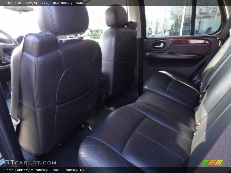 Onyx Black / Ebony 2005 GMC Envoy SLT 4x4