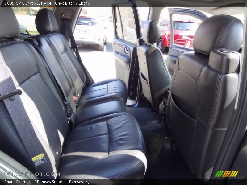 Onyx Black / Ebony 2005 GMC Envoy SLT 4x4