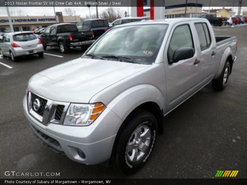 Front 3/4 View of 2013 Frontier SV V6 Crew Cab 4x4