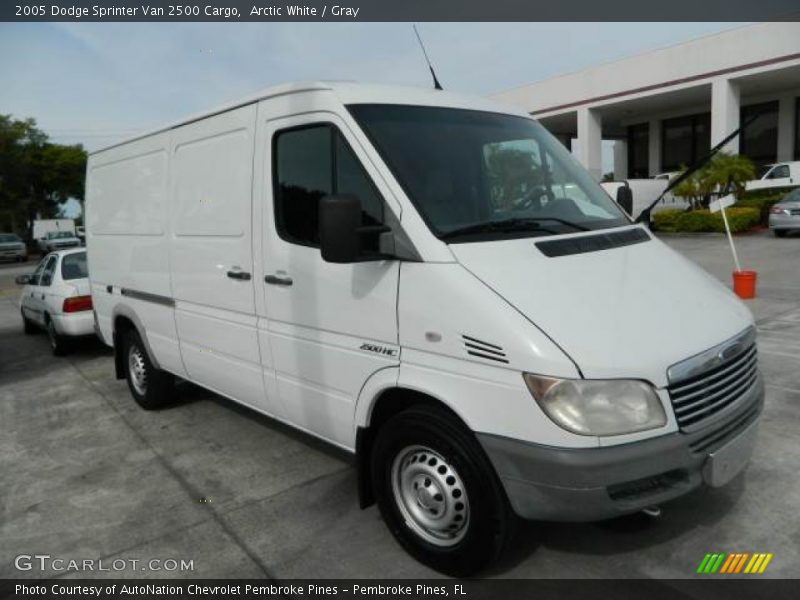 Front 3/4 View of 2005 Sprinter Van 2500 Cargo