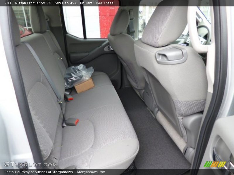 Brilliant Silver / Steel 2013 Nissan Frontier SV V6 Crew Cab 4x4