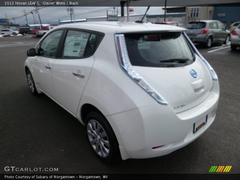 Glacier White / Black 2013 Nissan LEAF S