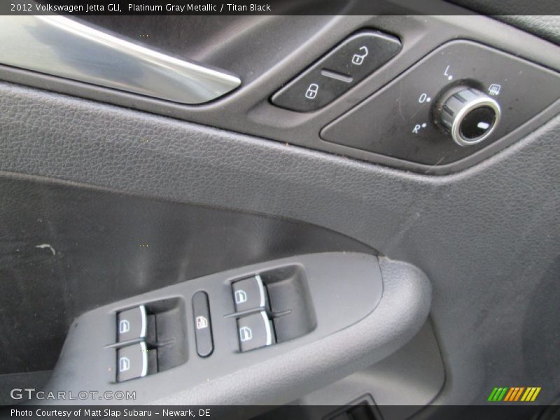 Platinum Gray Metallic / Titan Black 2012 Volkswagen Jetta GLI