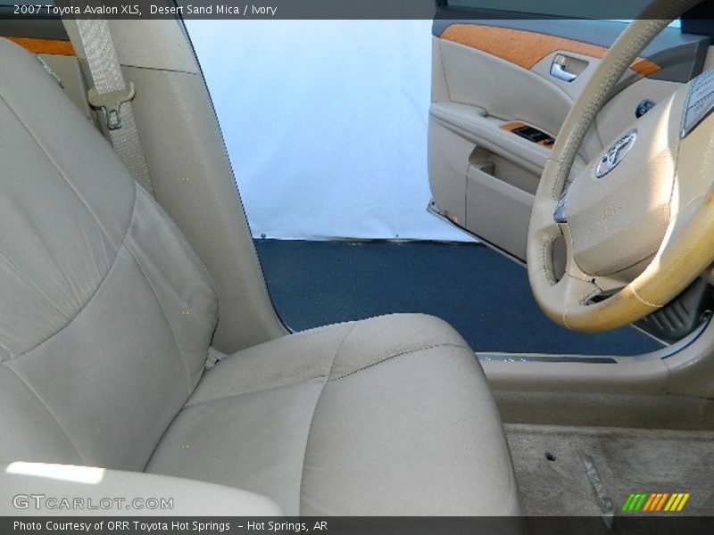 Desert Sand Mica / Ivory 2007 Toyota Avalon XLS