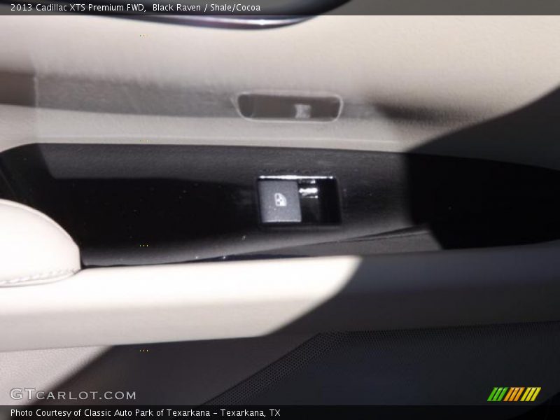 Black Raven / Shale/Cocoa 2013 Cadillac XTS Premium FWD