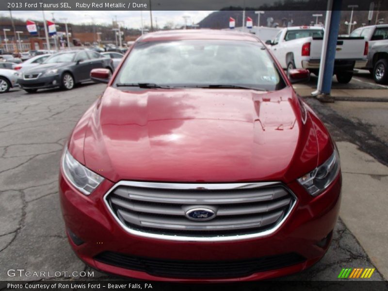 Ruby Red Metallic / Dune 2013 Ford Taurus SEL