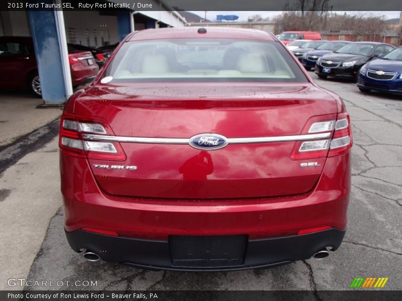 Ruby Red Metallic / Dune 2013 Ford Taurus SEL