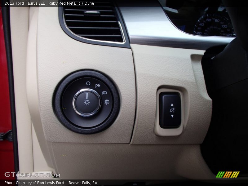 Ruby Red Metallic / Dune 2013 Ford Taurus SEL