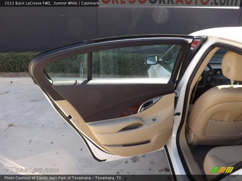 Summit White / Cashmere 2013 Buick LaCrosse FWD