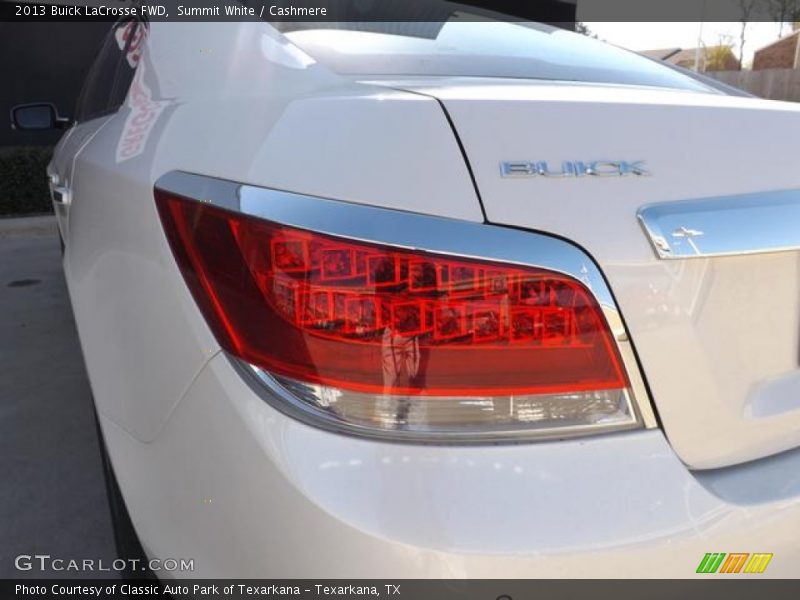 Summit White / Cashmere 2013 Buick LaCrosse FWD