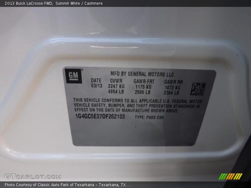 Summit White / Cashmere 2013 Buick LaCrosse FWD