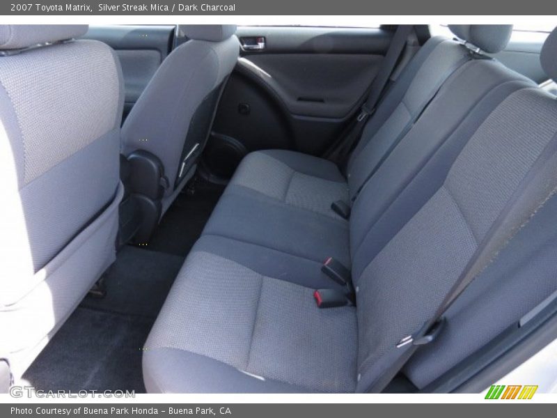 Silver Streak Mica / Dark Charcoal 2007 Toyota Matrix