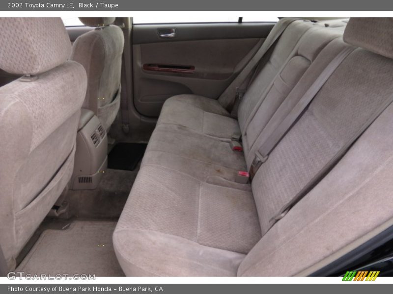 Black / Taupe 2002 Toyota Camry LE