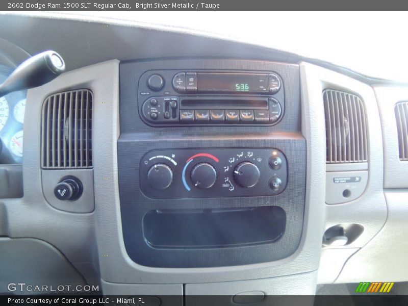 Bright Silver Metallic / Taupe 2002 Dodge Ram 1500 SLT Regular Cab