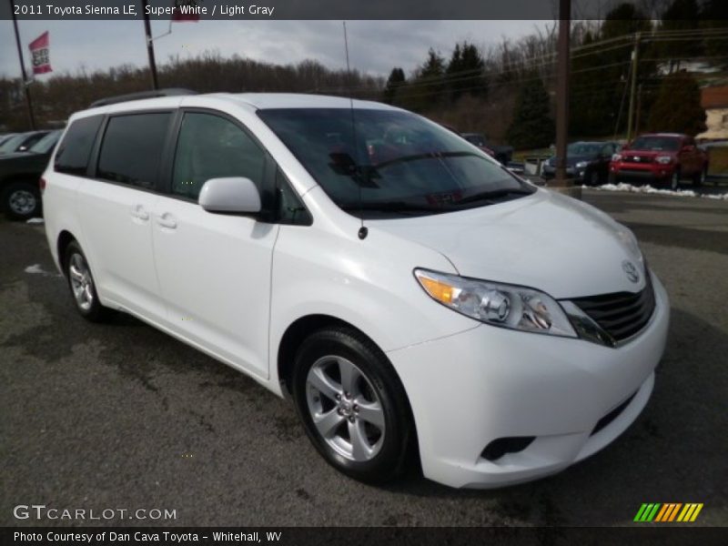 Super White / Light Gray 2011 Toyota Sienna LE