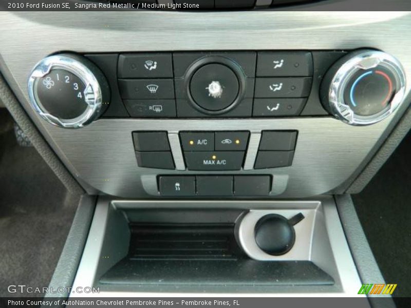 Sangria Red Metallic / Medium Light Stone 2010 Ford Fusion SE